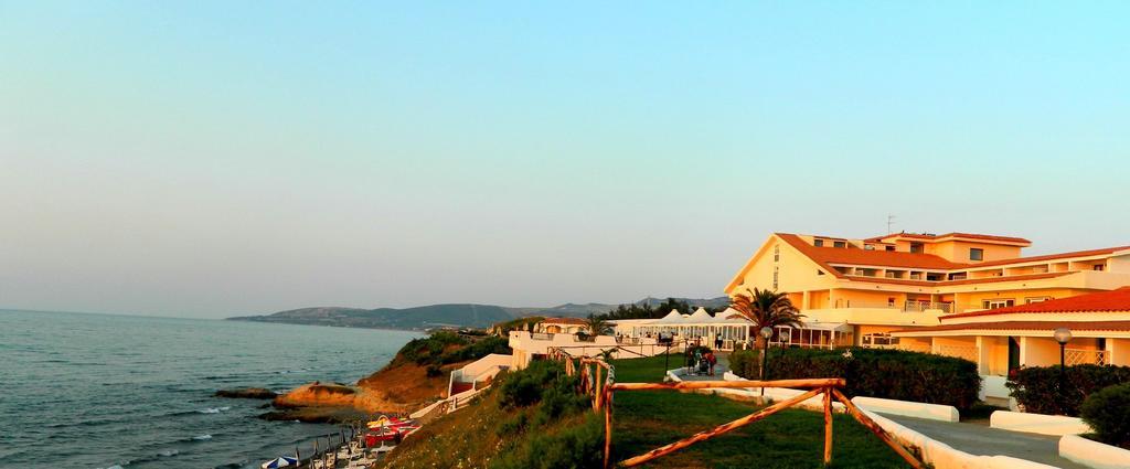 La Plage Noire Resort Marina di Sorso Exterior foto