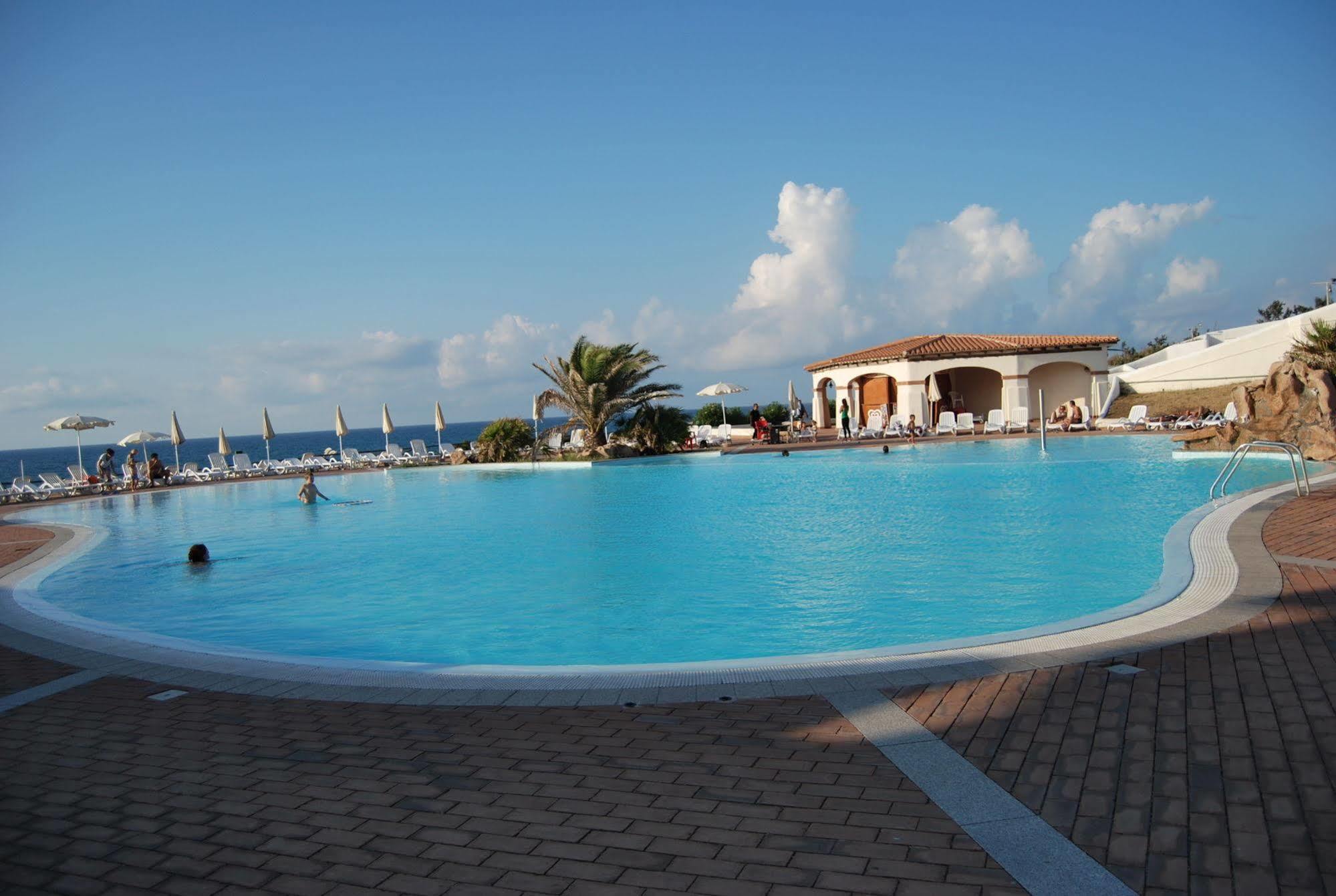La Plage Noire Resort Marina di Sorso Exterior foto